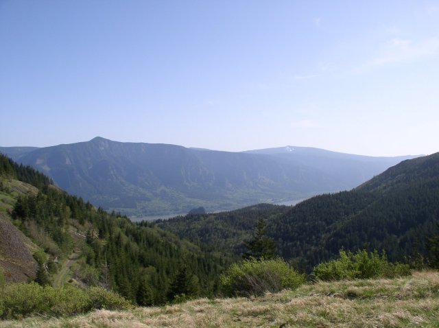 4.30.06 Hamilton Mountain 097 